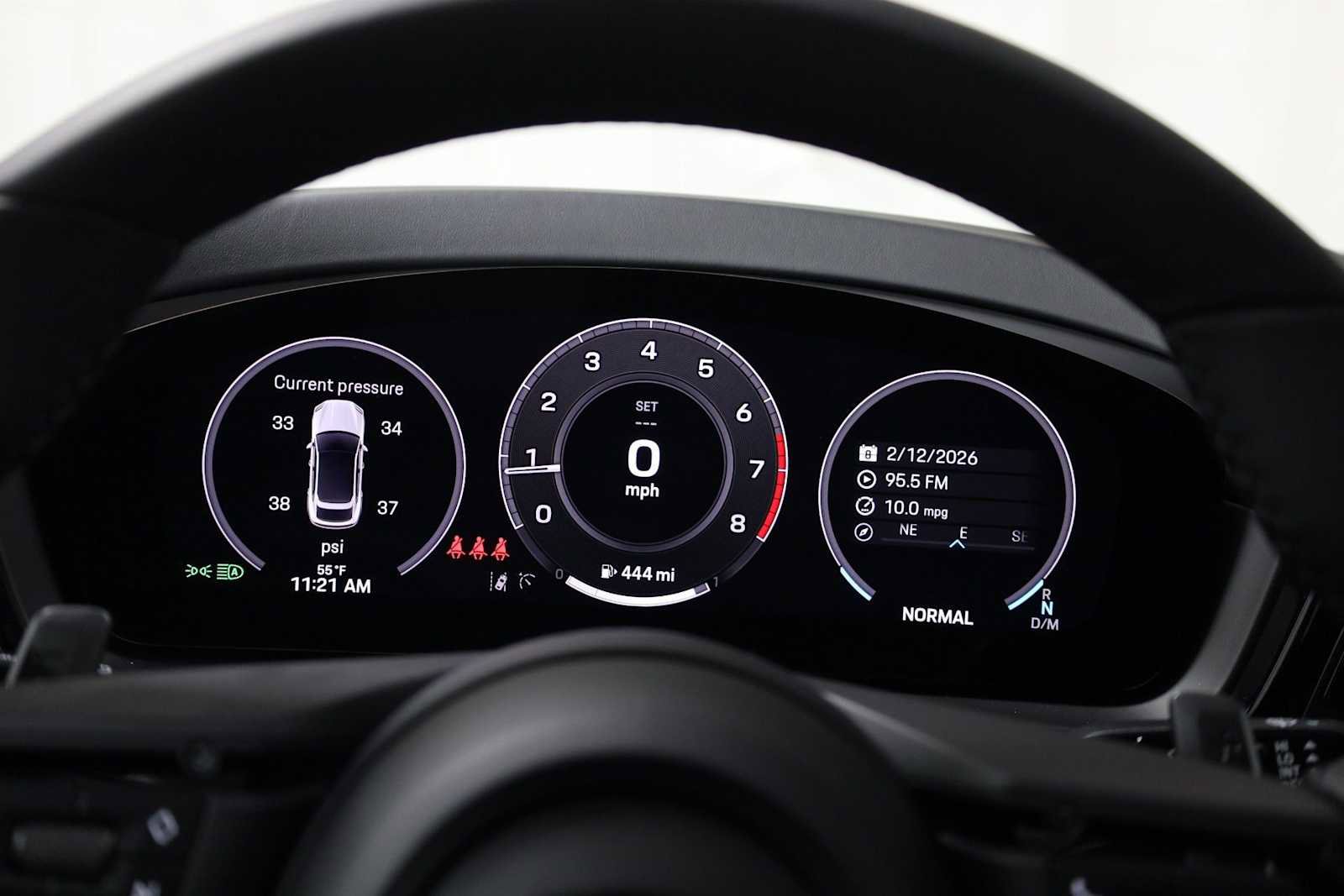 New 2026 Porsche Cayenne Coupe image 24