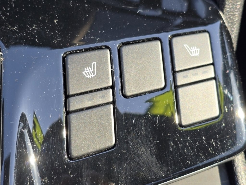 Used 2024 Kia Sportage X-Line w/ X-Line Premium Package image 6