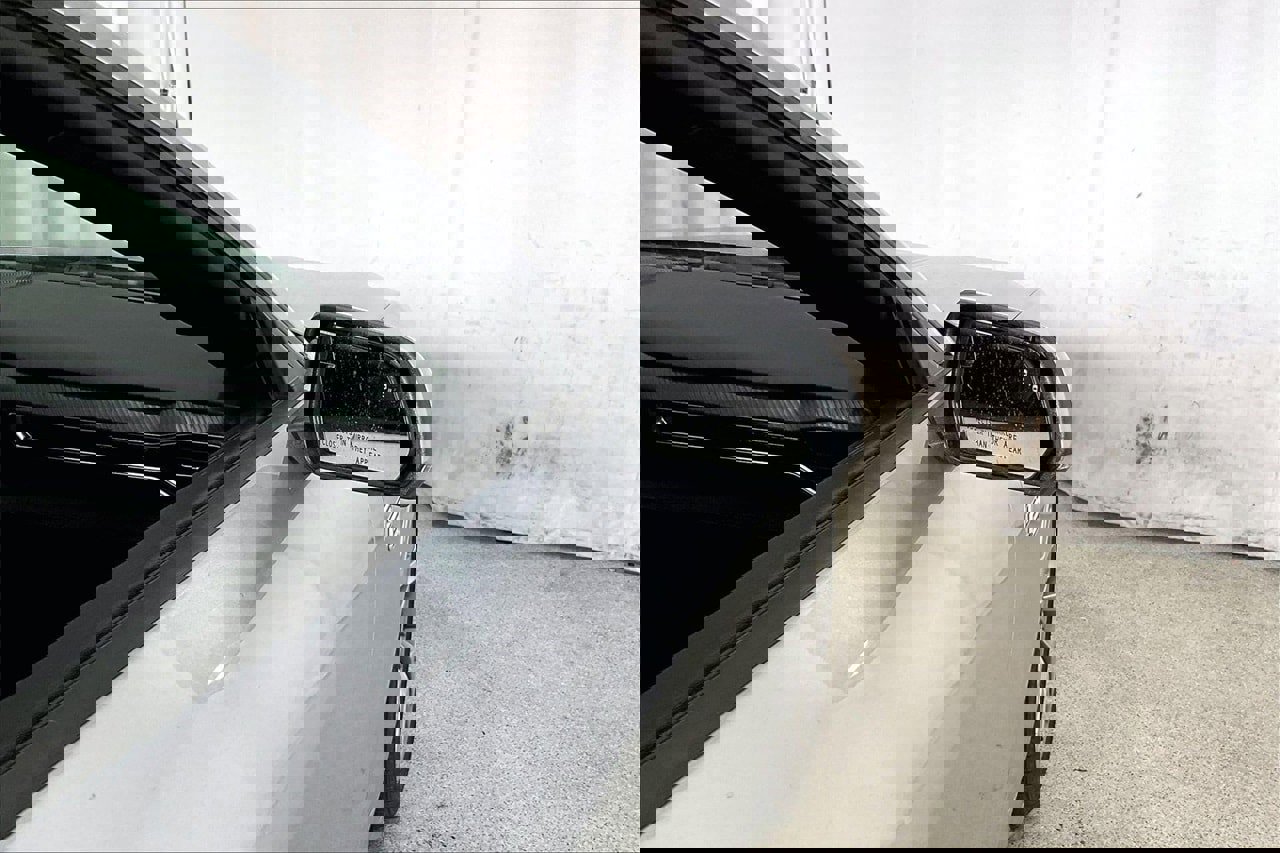 Used 2025 Ford Mustang GT Premium image 11