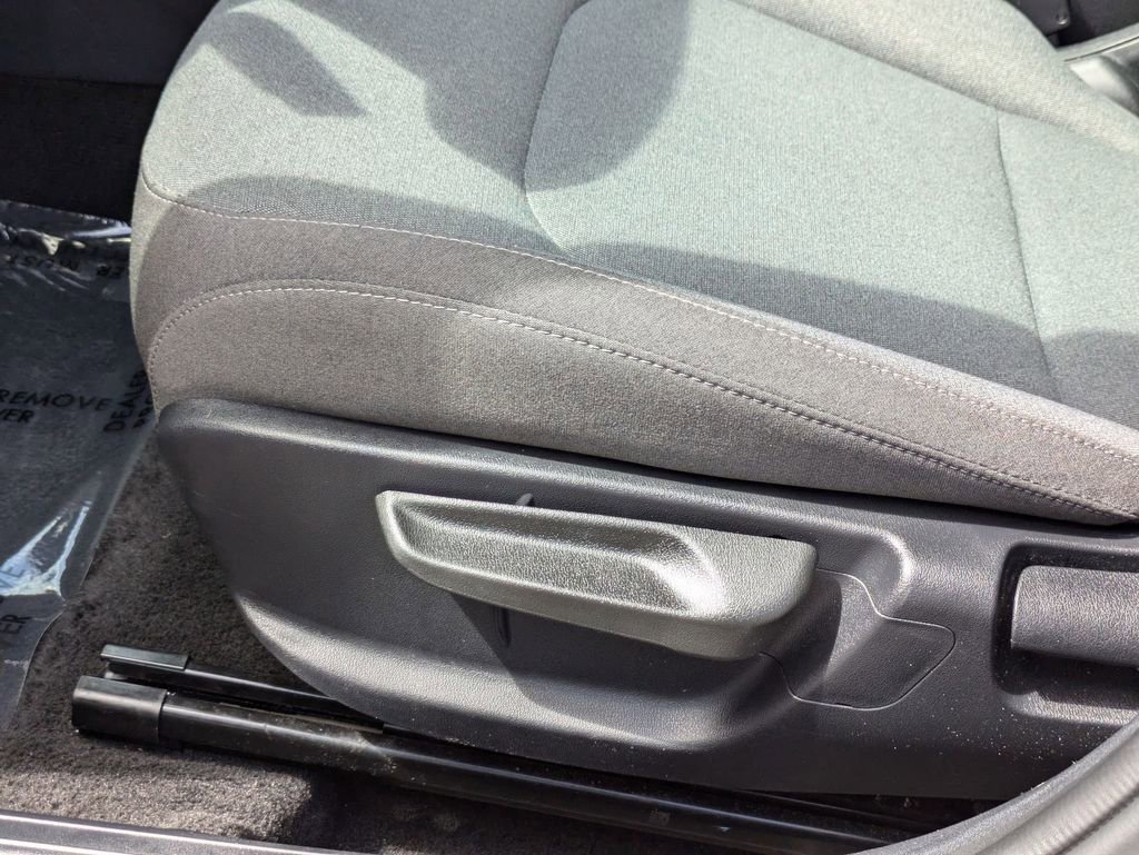 Used 2025 Kia K4 LXS image 15