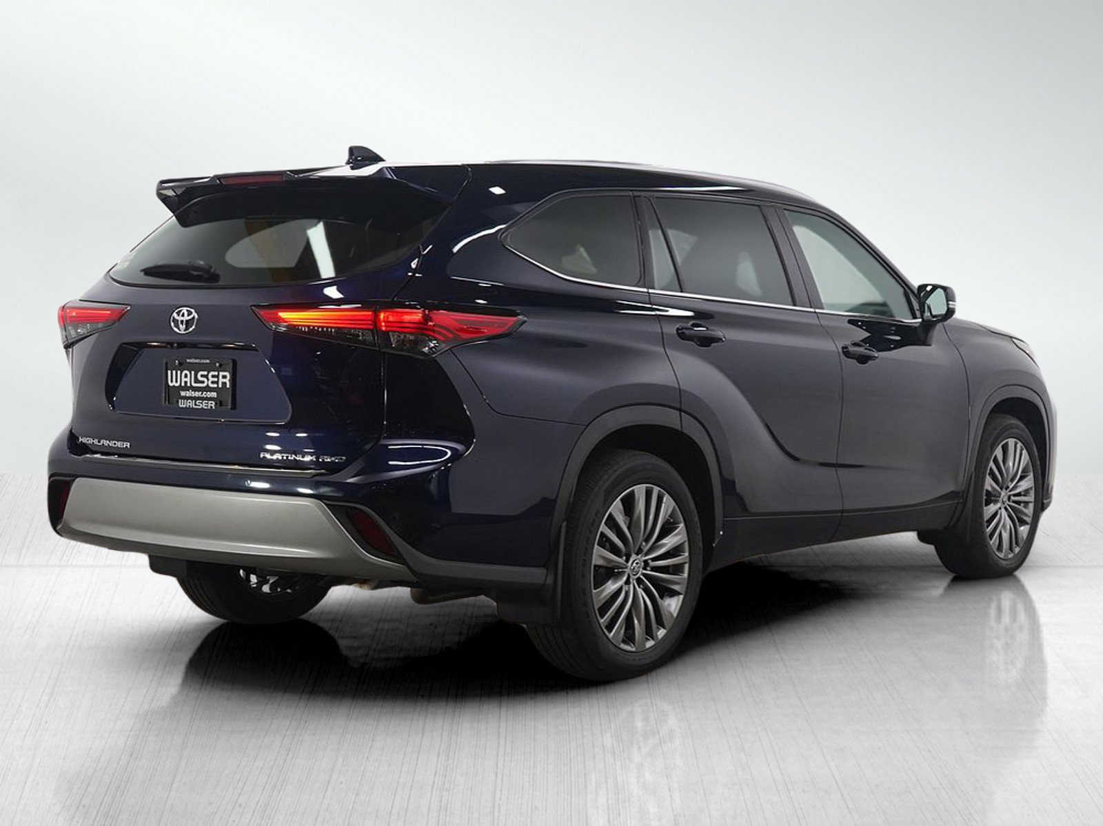 Used 2020 Toyota Highlander Platinum image 5