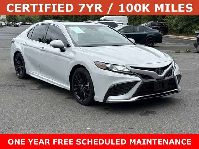 Used 2022 Toyota Camry XSE w/ Cold Weather Package FWD image 1
