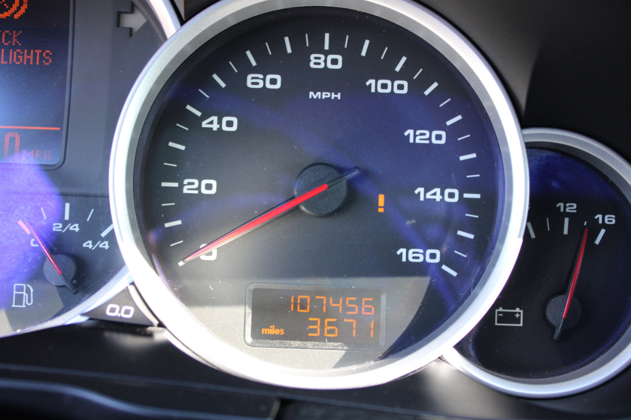 Used 2005 Porsche Cayenne S image 22