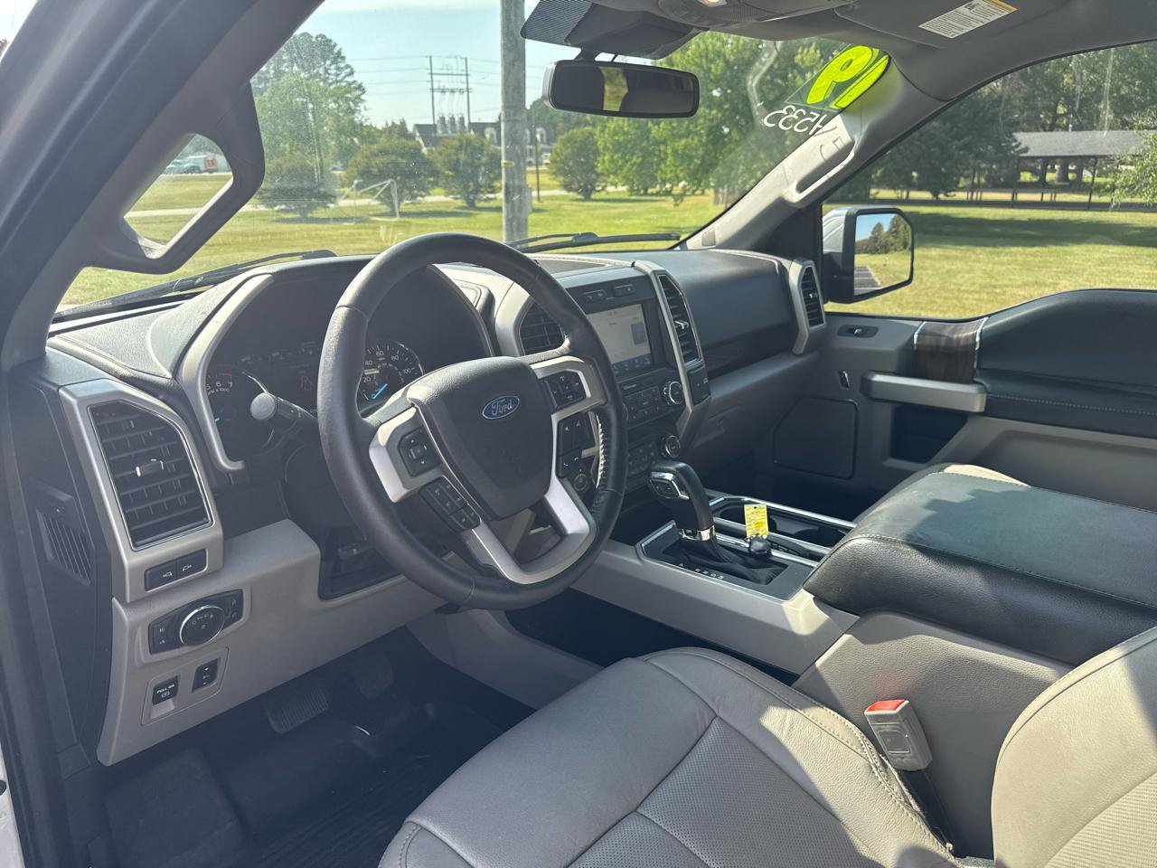 Used 2019 Ford F150 Lariat AWD/4WD image 14