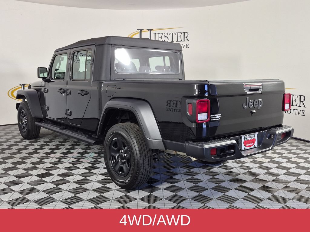 Used 2025 Jeep Gladiator Sport AWD/4WD image 6