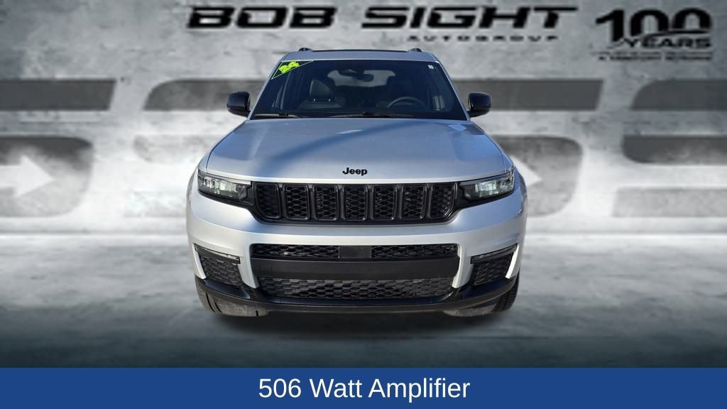 Used 2024 Jeep Grand Cherokee L Limited w/ Black Appearance Package image 9