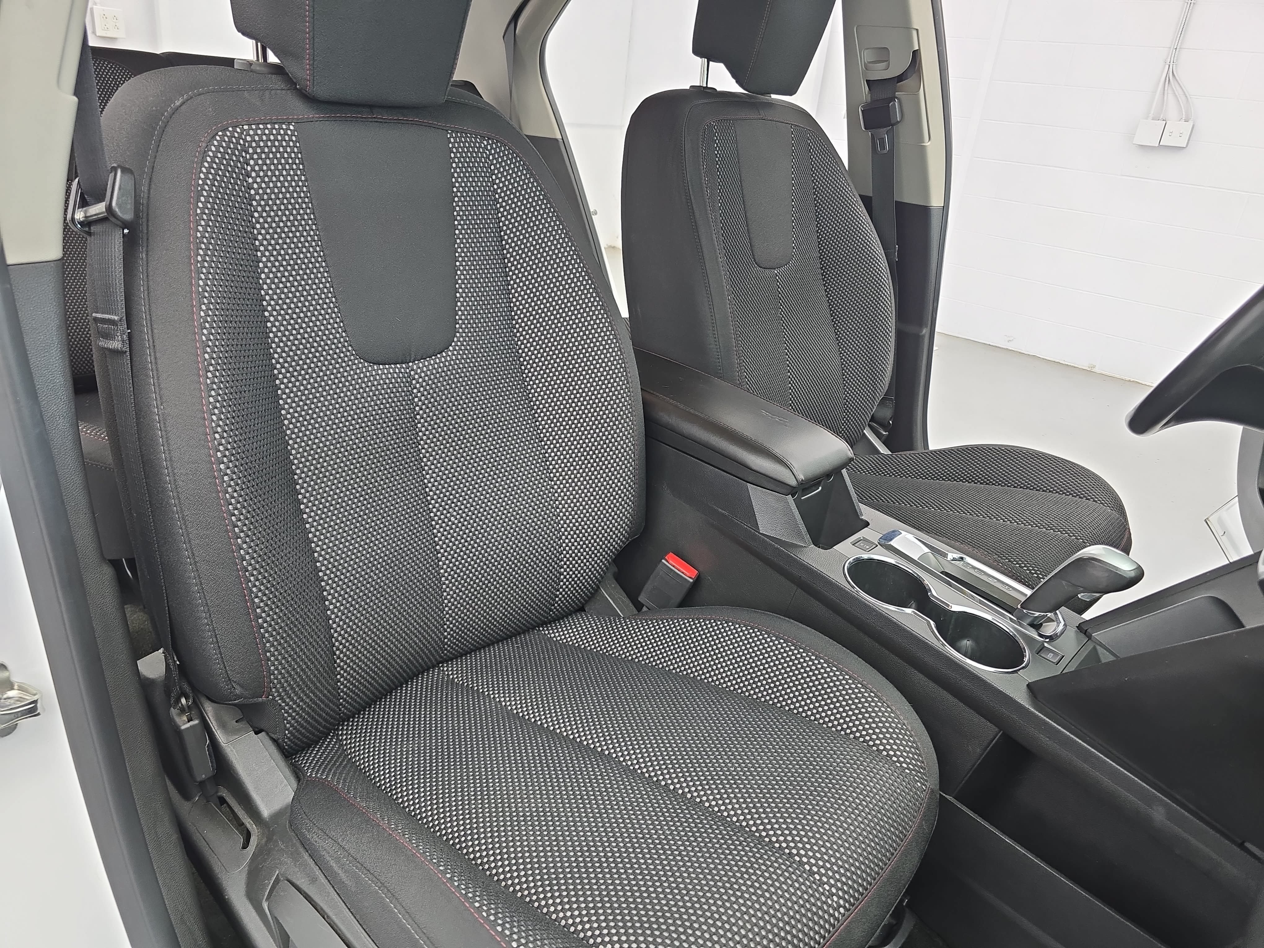 Used 2014 Chevrolet Equinox LT w/ Driver Convenience Package FWD image 10