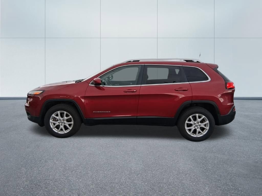 Used 2015 Jeep Cherokee Latitude w/ Cold Weather Group image 8