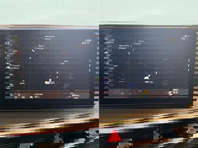 Used 2024 Kia Sorento S image 23