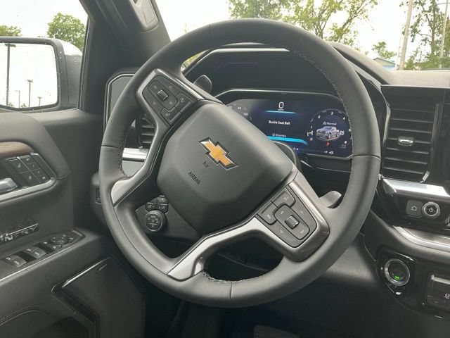 Used 2026 Chevrolet Silverado 1500 High Country w/ High Country Premium Package AWD/4WD image 23