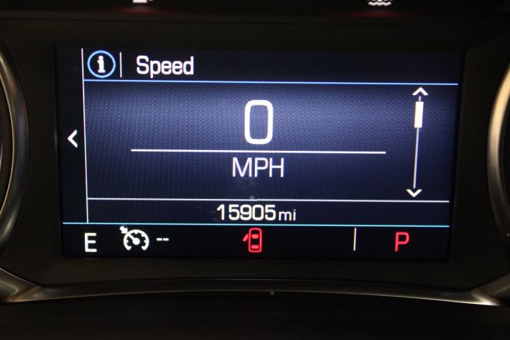 Used 2023 GMC Acadia SLE w/ Elevation Edition AWD/4WD image 5