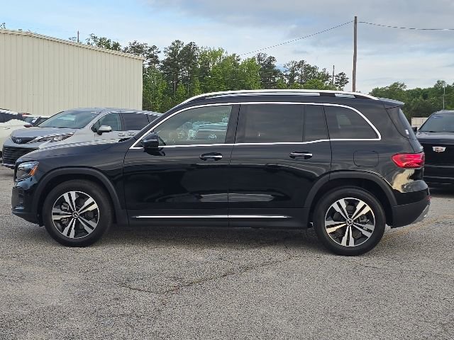 Used 2025 Mercedes-Benz GLB 250 image 2
