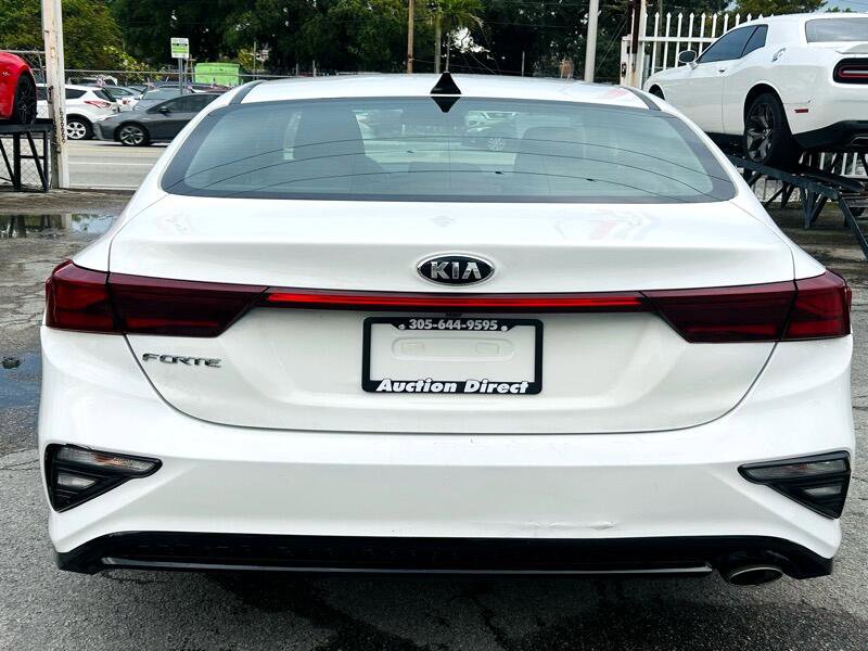 Used 2021 Kia Forte LXS image 4