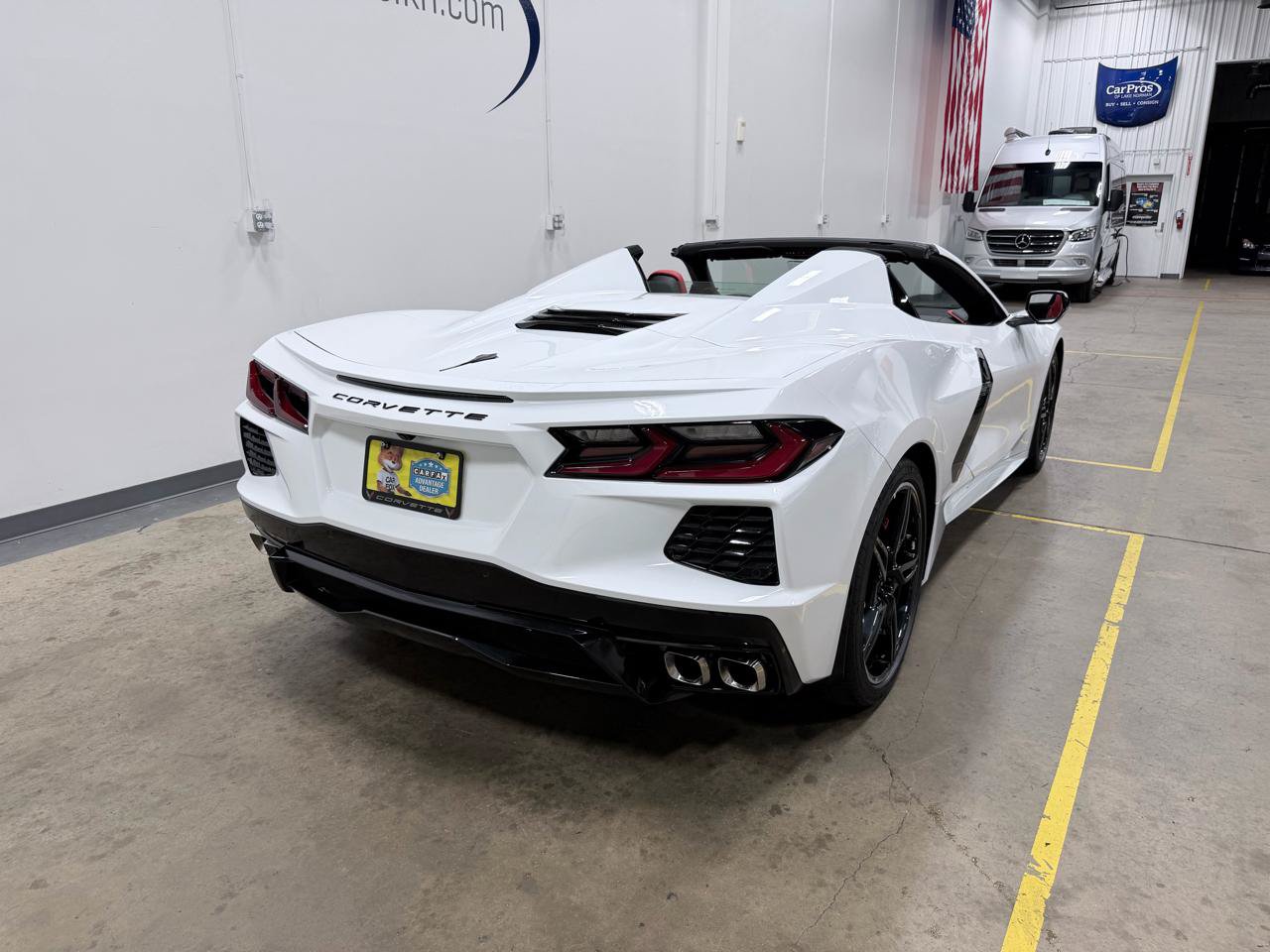 Used 2023 Chevrolet Corvette Stingray Preferred Conv w/ Battery Protection Package RWD image 7