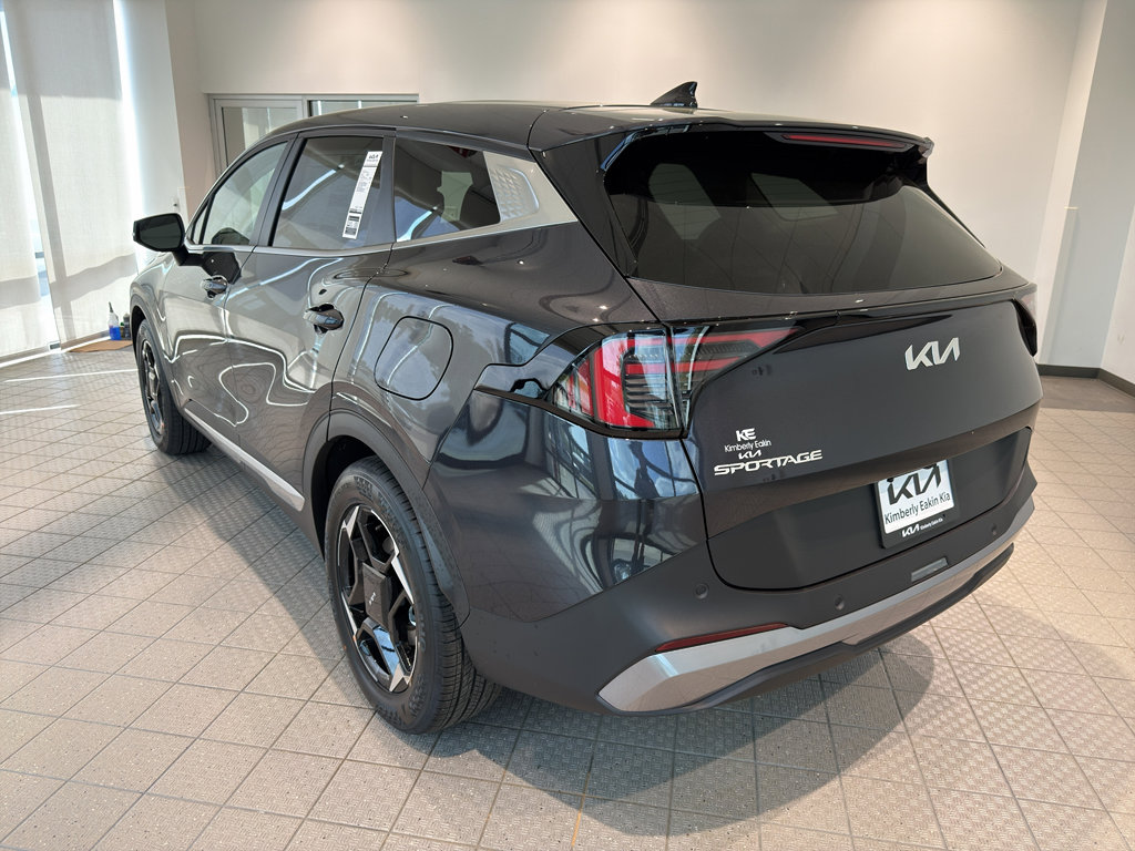 Certified 2026 Kia Sportage EX FWD image 3