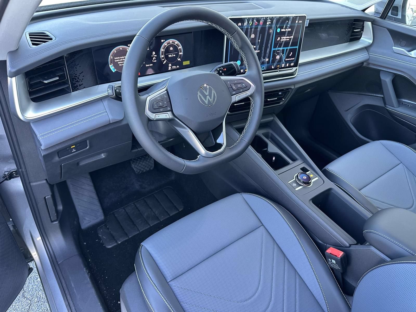 New 2026 Volkswagen Tiguan SE AWD/4WD image 10
