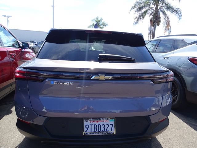 Certified 2025 Chevrolet Equinox EV LT FWD image 3
