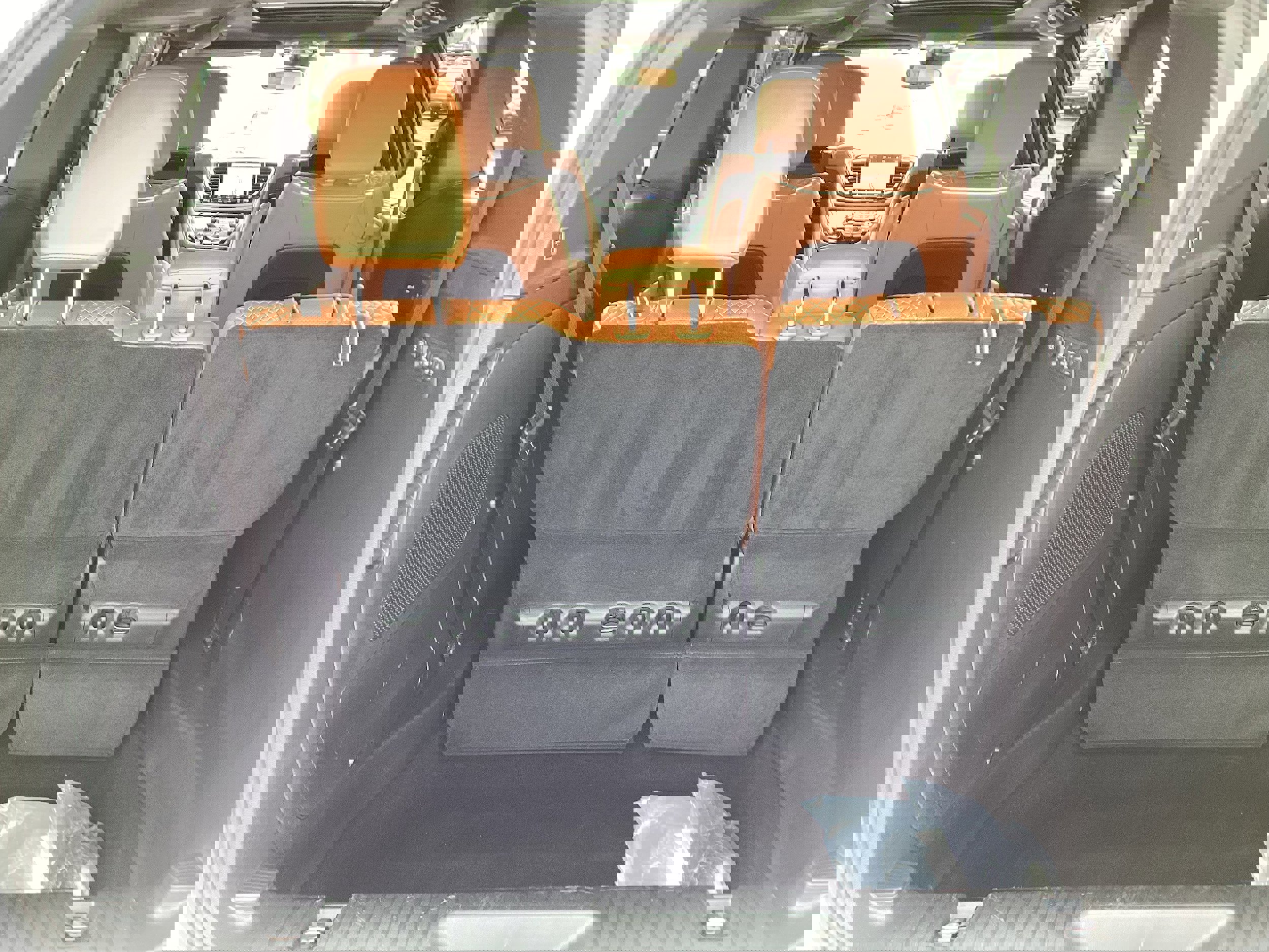 Used 2025 Chrysler Pacifica Pinnacle w/ Trailer Tow Group image 15