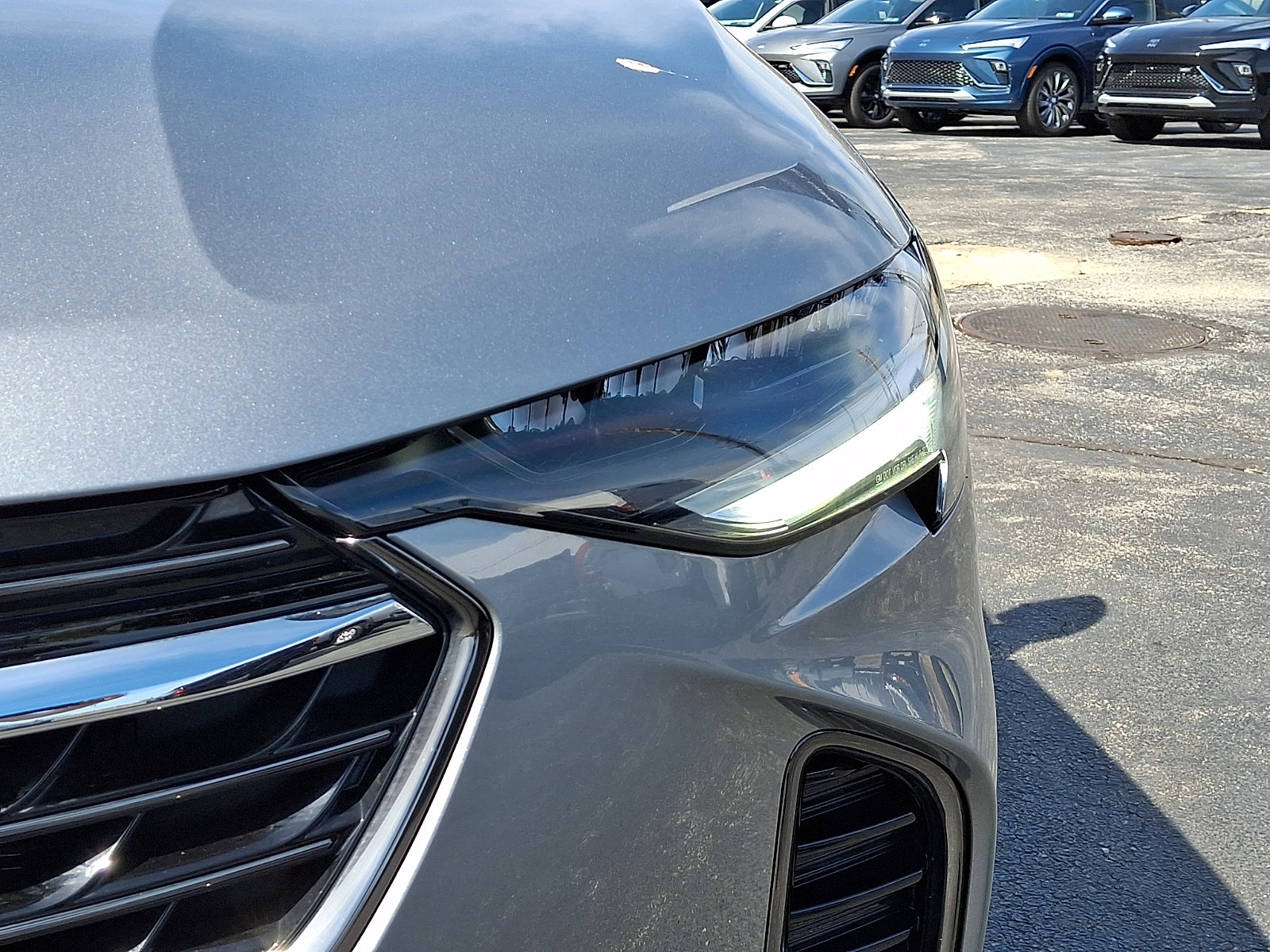 Used 2023 Buick Envision Essence w/ Sport Touring Package image 11