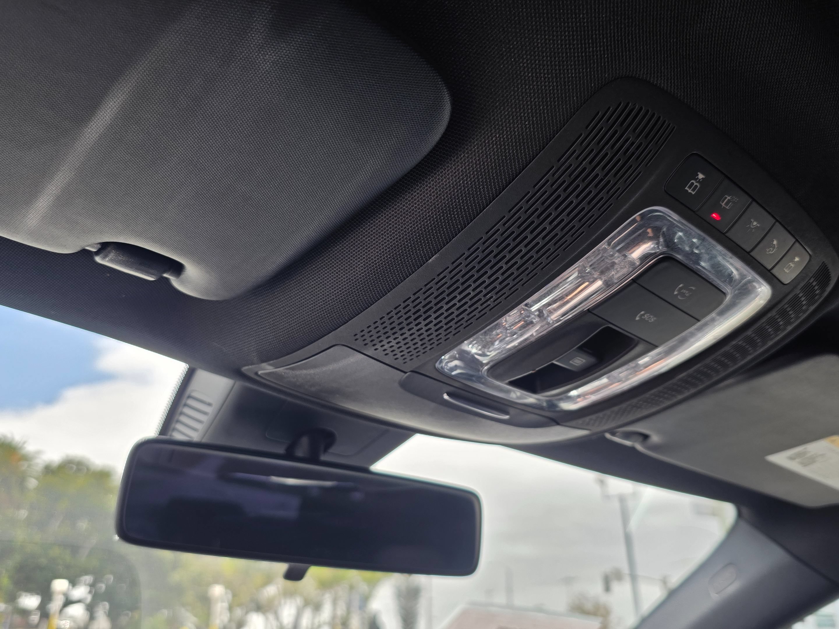 Used 2019 Mercedes-Benz A 220 w/ Parking Assistance Package image 35