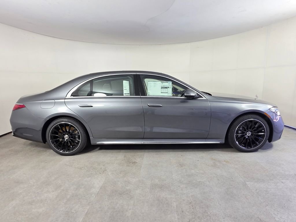 New 2026 Mercedes-Benz S 580 4MATIC Sedan image 3