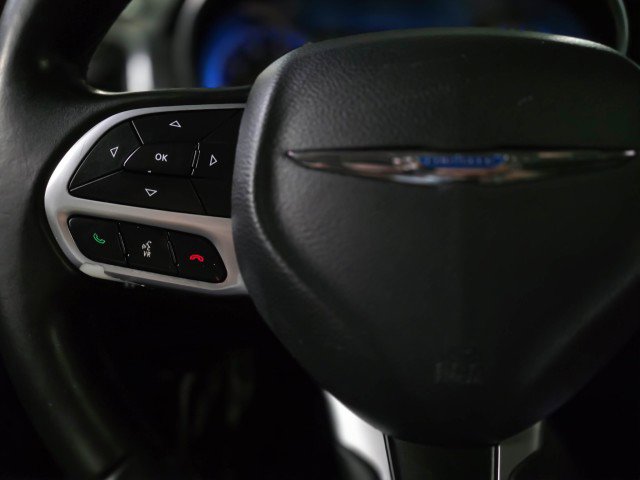 Used 2017 Chrysler 300 Limited w/ Value Package image 20