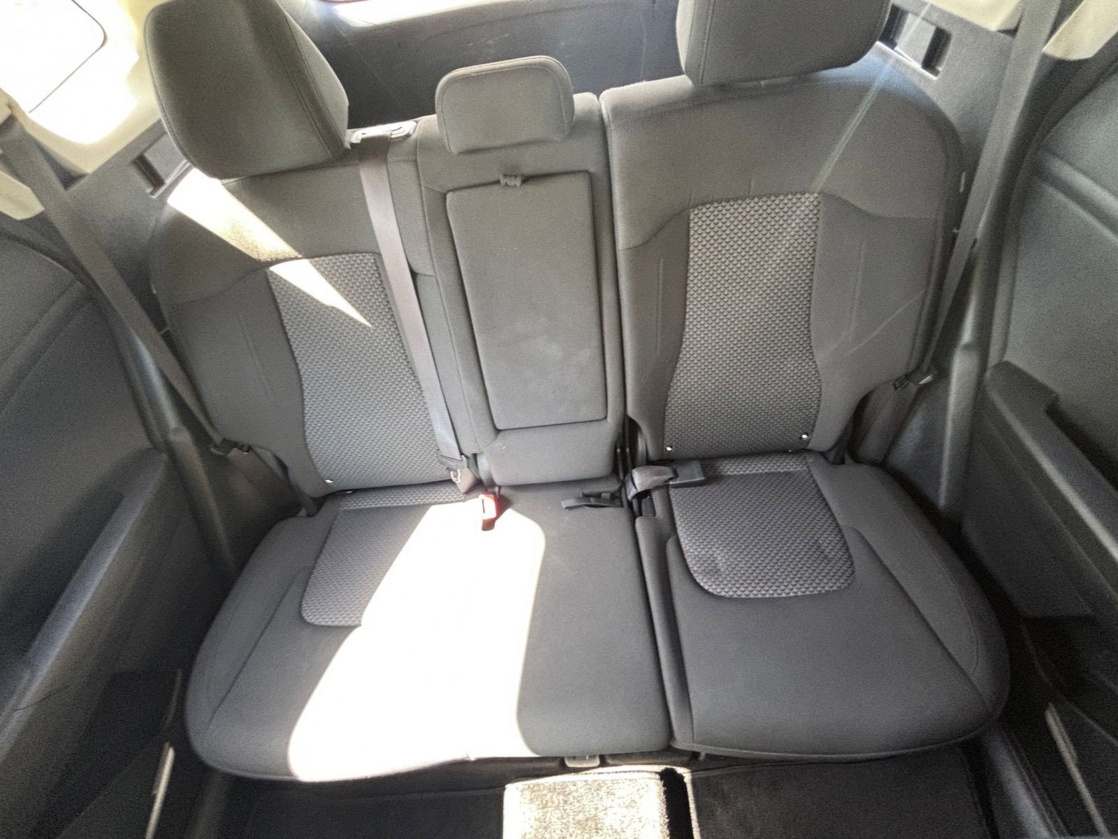 Used 2025 Kia Sportage LX FWD image 38