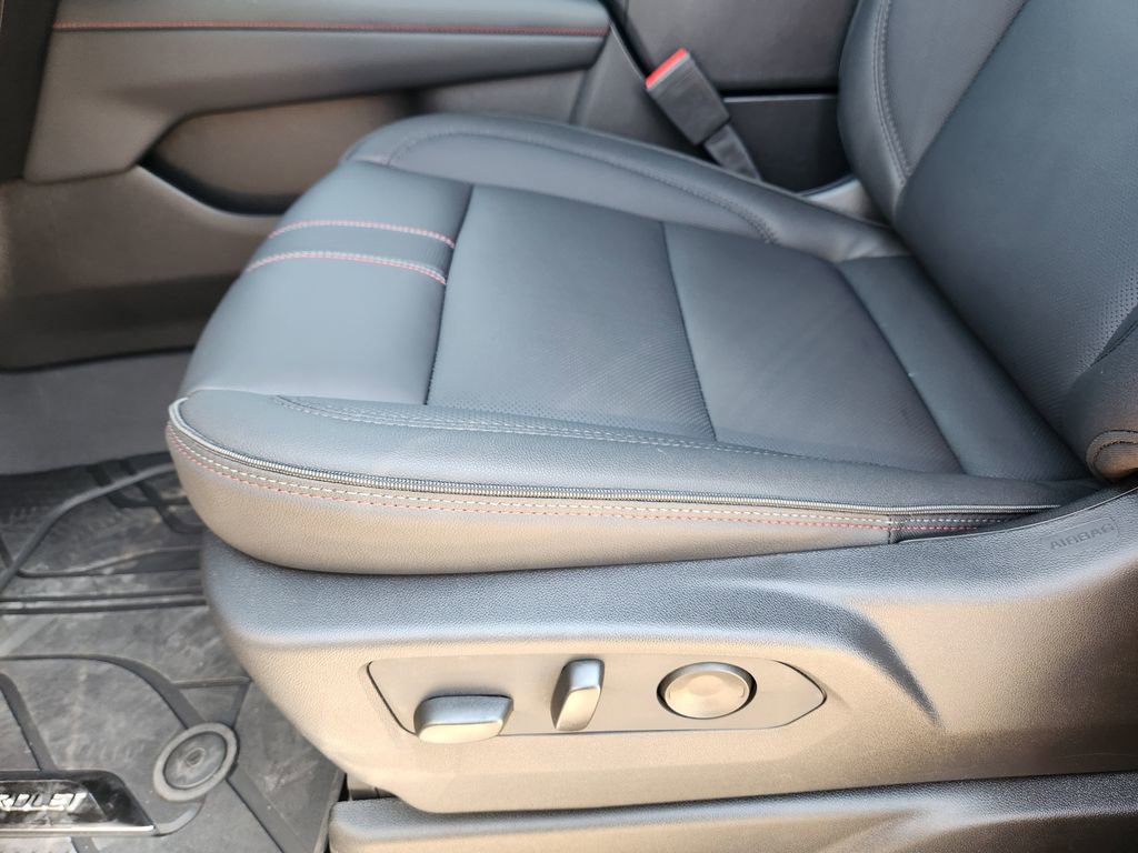 New 2026 Chevrolet Suburban RST w/ Advanced Technology Package image 17