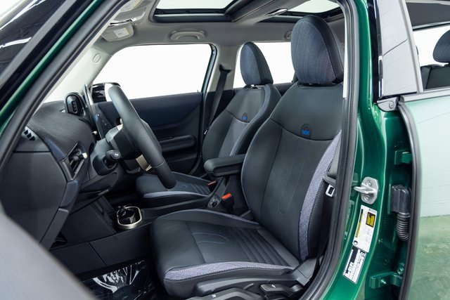 Certified 2025 MINI Cooper S image 24