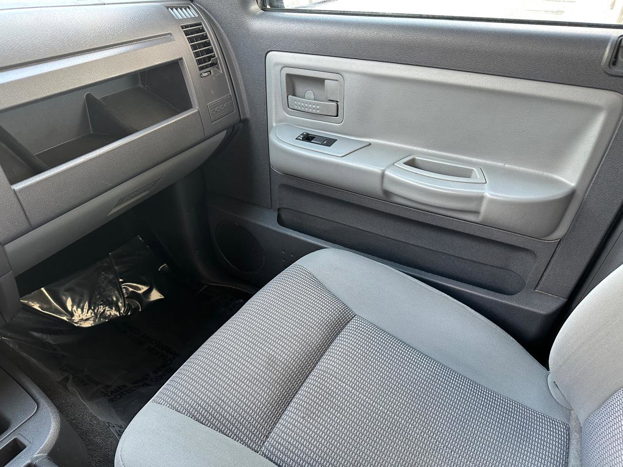 Used 2011 Dodge Dakota Big Horn image 20