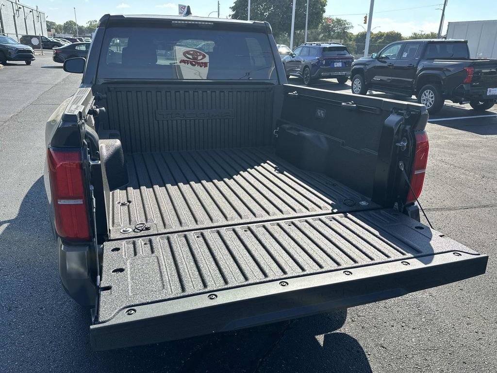 New 2026 Toyota Tacoma SR5 AWD/4WD image 9
