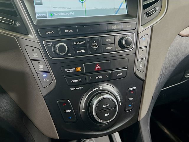 Used 2017 Hyundai Santa Fe Limited image 16