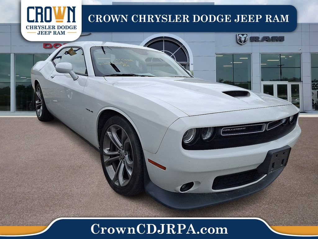 Used 2022 Dodge Challenger R/T image 1