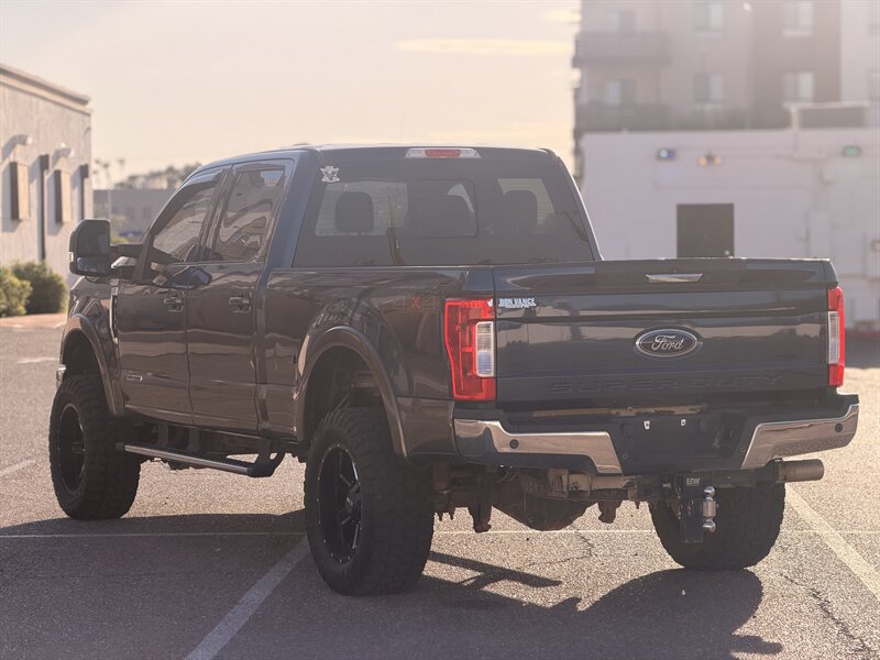 Used 2017 Ford F350 Lariat w/ Lariat Value Package AWD/4WD image 7