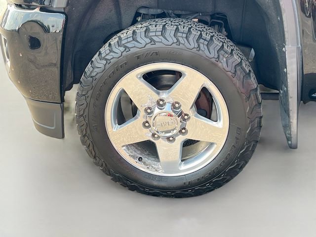 Used 2015 GMC Sierra 2500 Denali w/ Duramax Plus Package AWD/4WD image 20