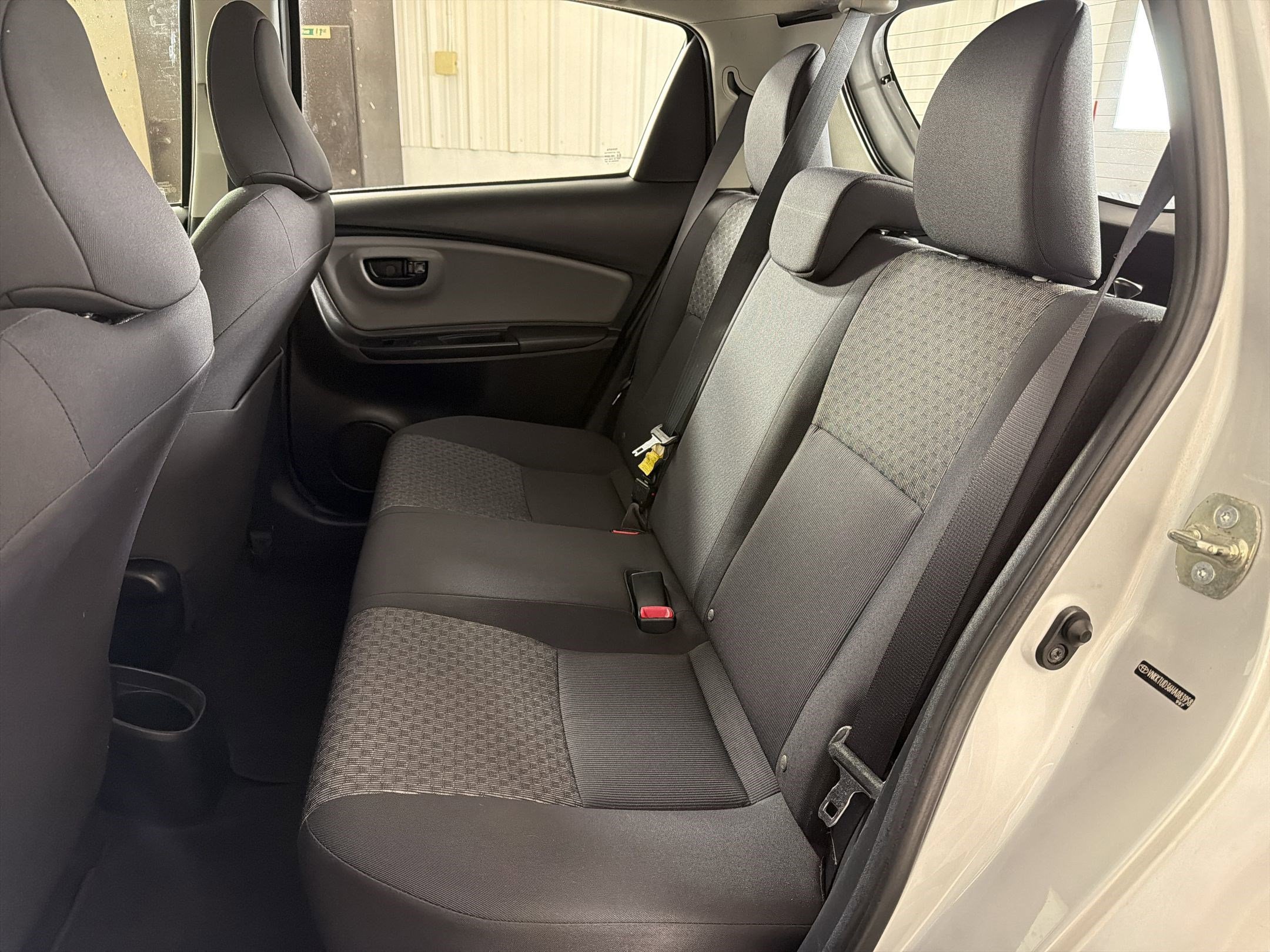 Used 2017 Toyota Yaris L w/ Carpet Mat Package image 15