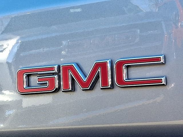 Used 2025 GMC Yukon XL Denali image 31