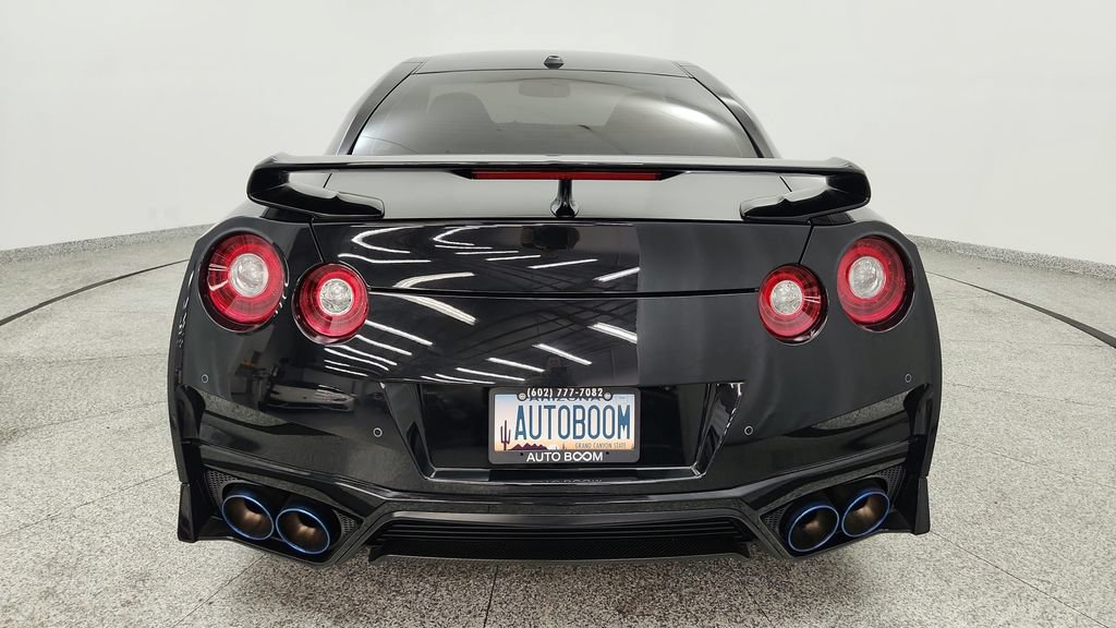 Used 2020 Nissan GT-R Premium w/ Premium Interior Package AWD/4WD image 18