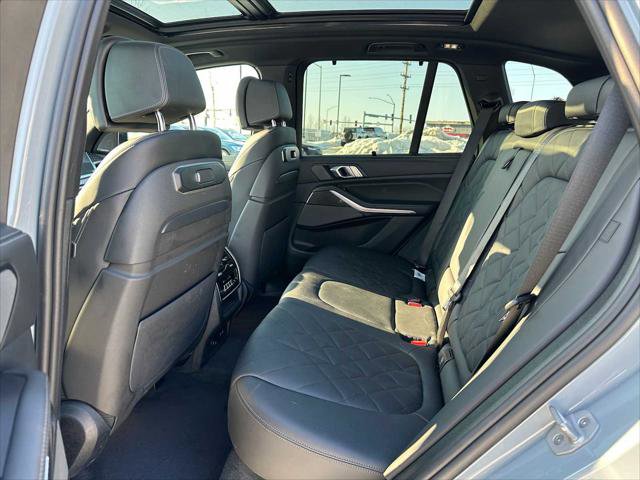 Used 2025 BMW X5 M60i image 16