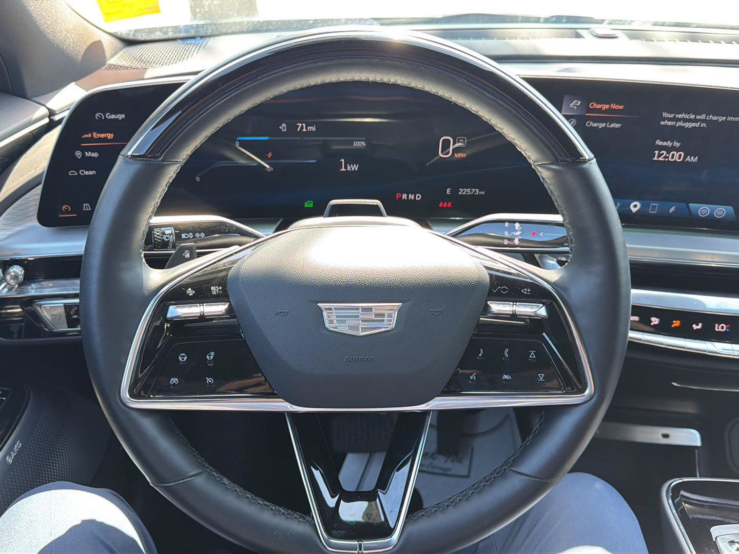 Used 2023 Cadillac Lyriq AWD image 12