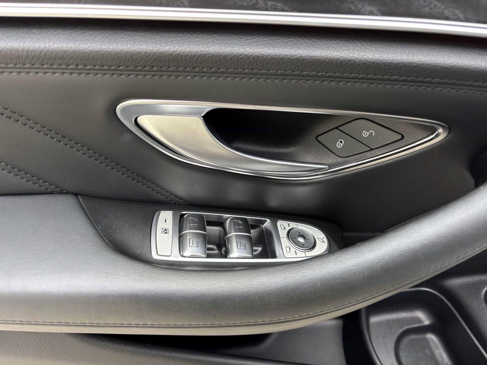 Used 2019 Mercedes-Benz E 53 AMG 4MATIC Sedan image 14