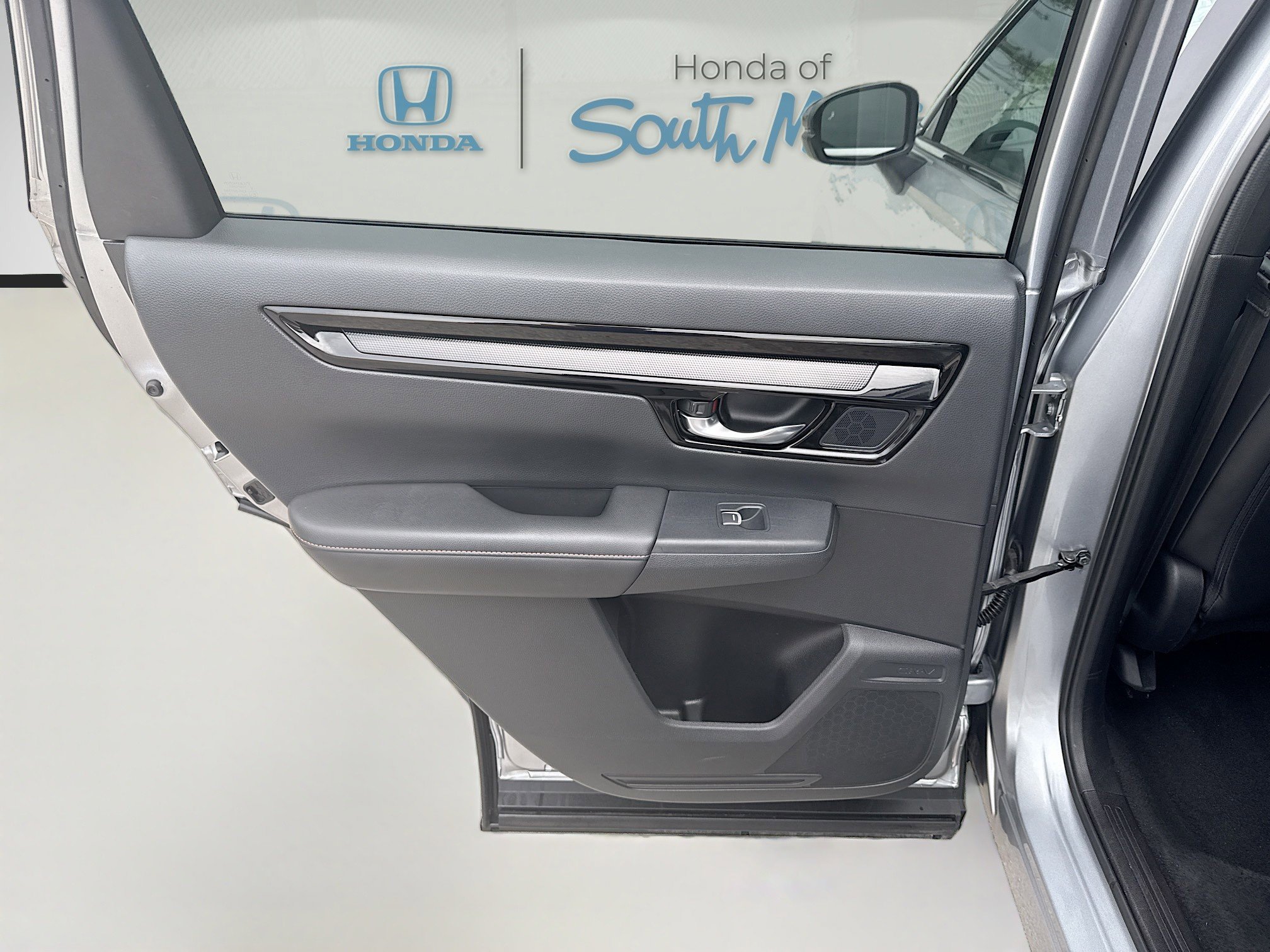 Used 2024 Honda CR-V Sport Touring image 27