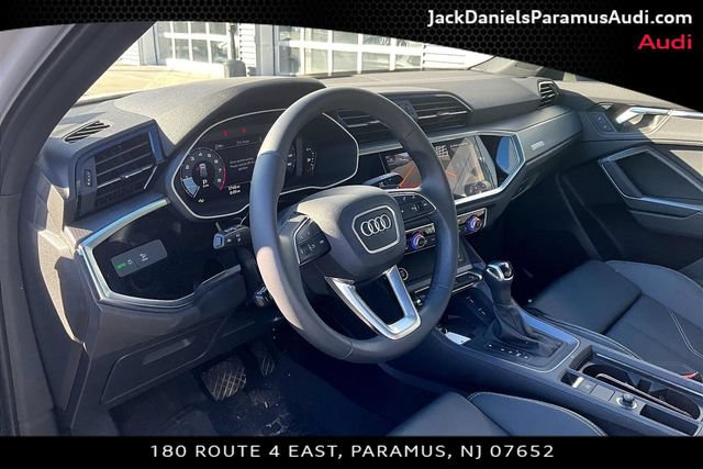 Used 2024 Audi Q3 2.0T Premium Plus AWD/4WD image 11