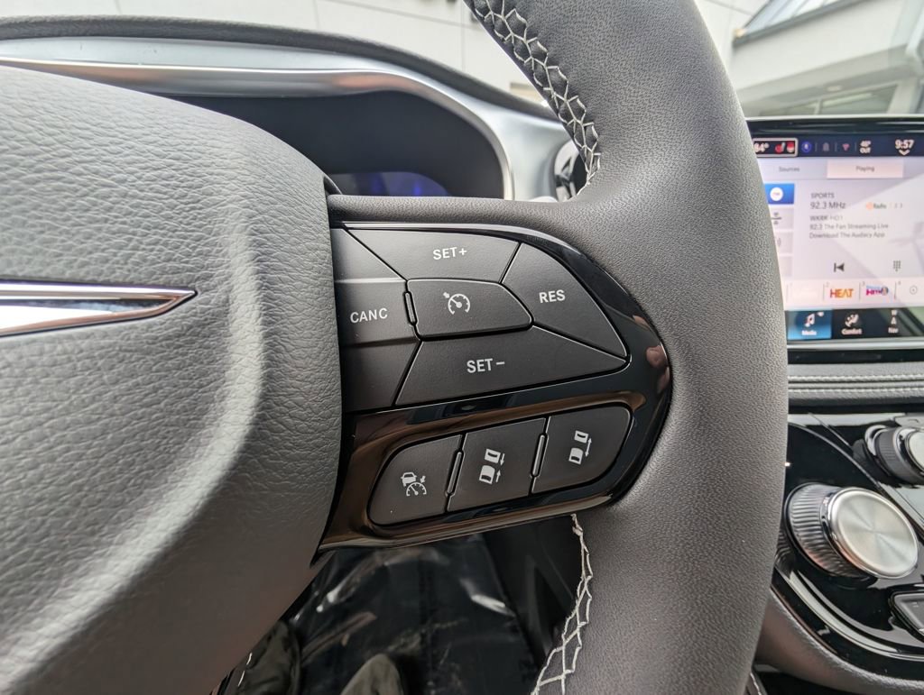 New 2026 Chrysler Pacifica Limited w/ S Appearance Package image 21