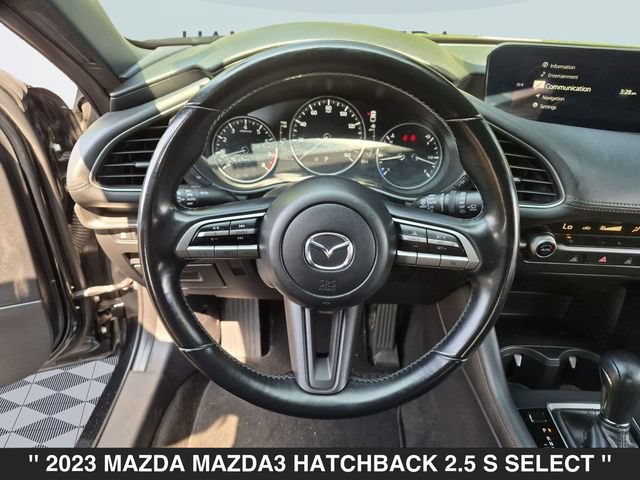 Used 2023 MAZDA MAZDA3 s FWD image 18