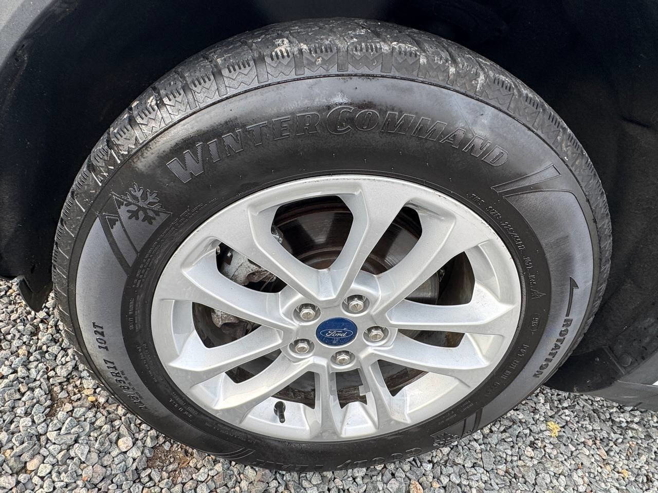 Used 2020 Ford Escape SE image 31