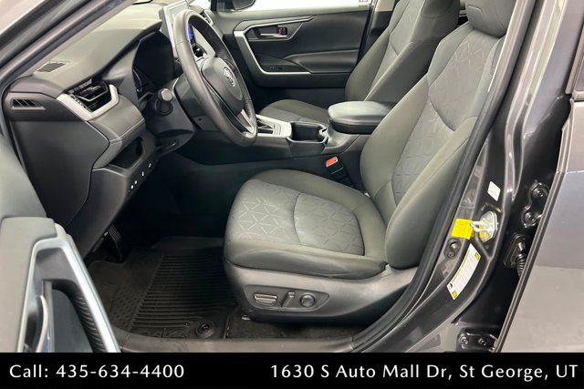Used 2023 Toyota RAV4 XLE w/ Convenience Package FWD image 18