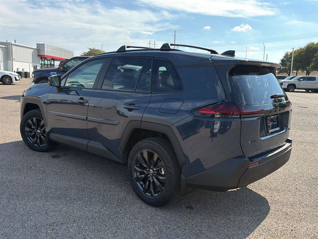 Used 2026 Toyota RAV4 XLE Premium FWD image 5