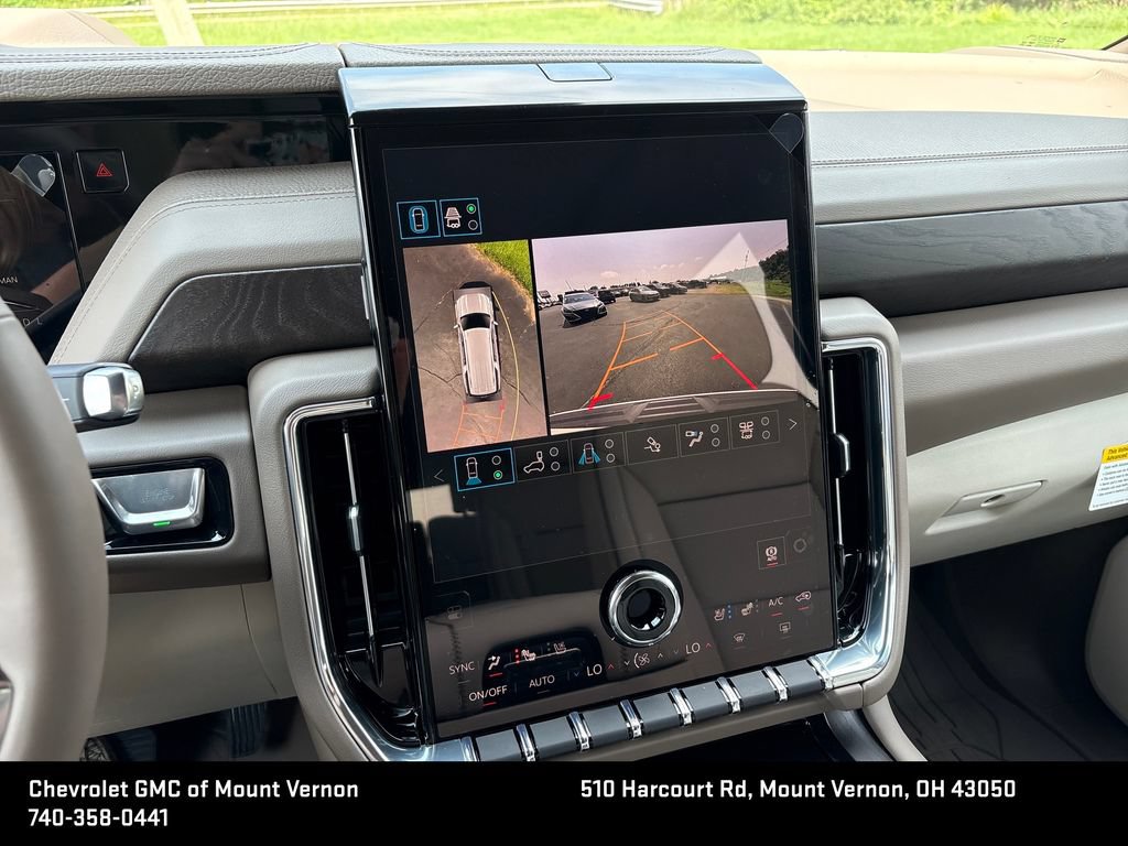 New 2026 GMC Yukon XL Denali w/ Denali Reserve Package AWD/4WD image 24