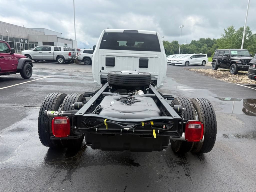 New 2026 RAM 5500 Tradesman w/ Chrome Appearance Group AWD/4WD image 5